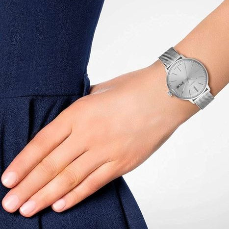 Armani Exchange Lola AX5535 Women's Analog Watch – Silver Dial with Matching Silver Mesh Strap